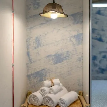 Antica Legnaia - All'aperto In Centro Storico Apartman Parma