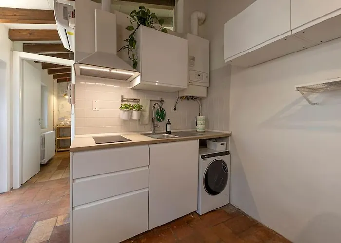 Antica Legnaia - All'aperto In Centro Storico Parma