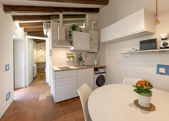 Antica Legnaia - All'aperto In Centro Storico *